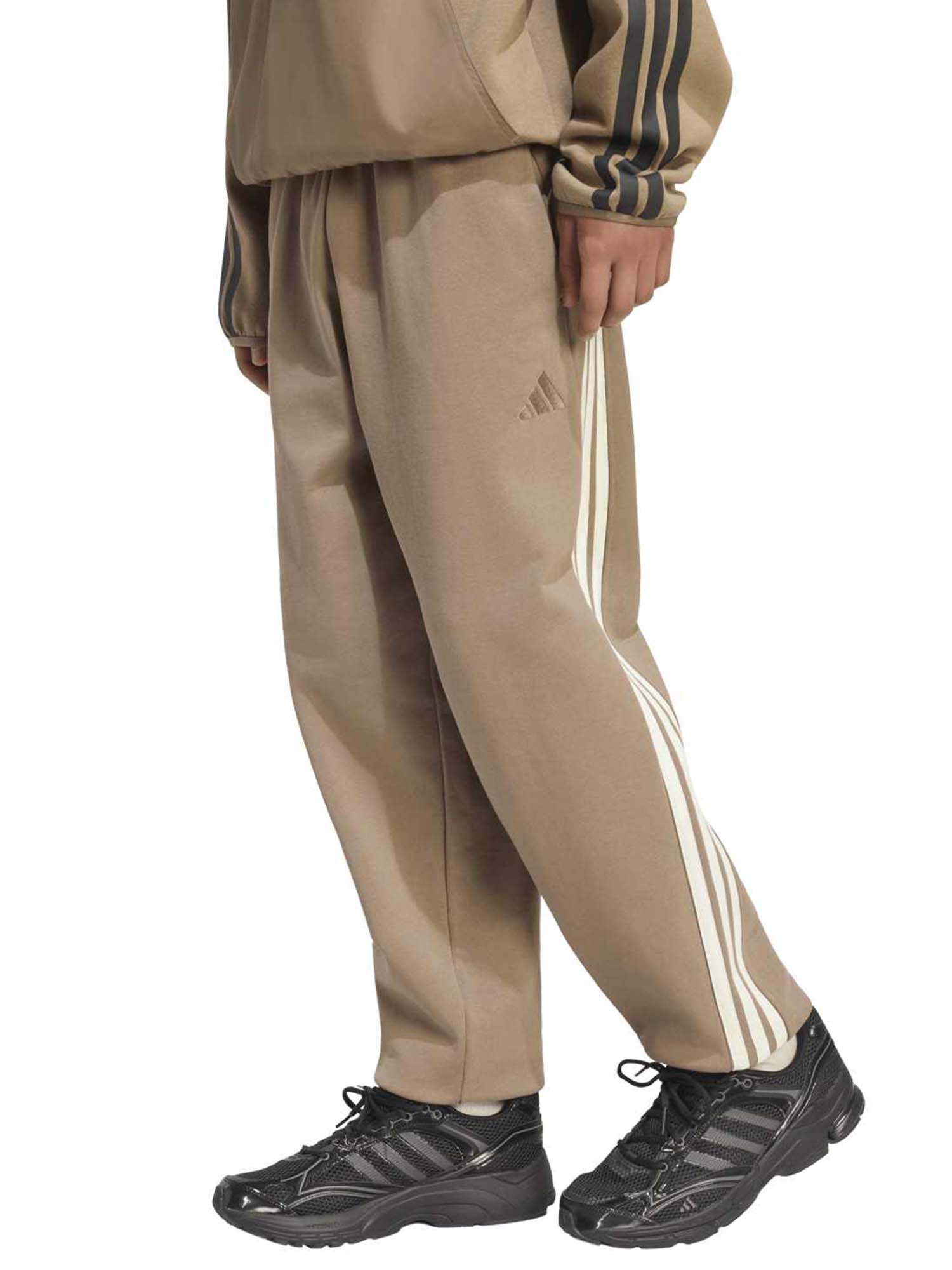Pantalone uomo Adidas Kit 3-Stripes marrone sportivo